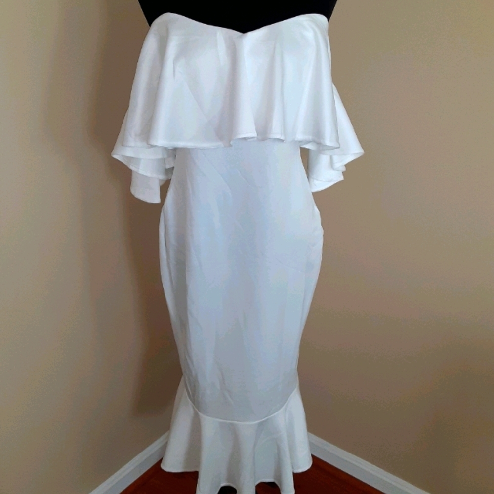 Wowza!! White ruffled bodycon midi dress